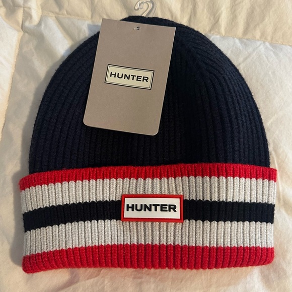 Hunter Valtameri Blue Stripe Ribbed Logo Beanie - Picture 11 of 11